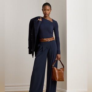 Aritzia Wilfred navy trouser Pant sz 8 ultra high rise utra wide leg crepe crop